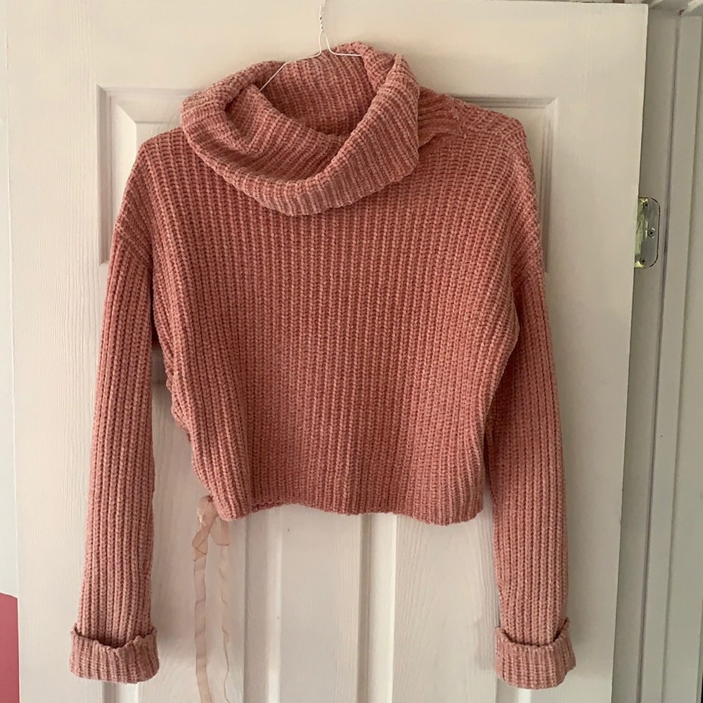 LC Lauren Conrad crop sweater